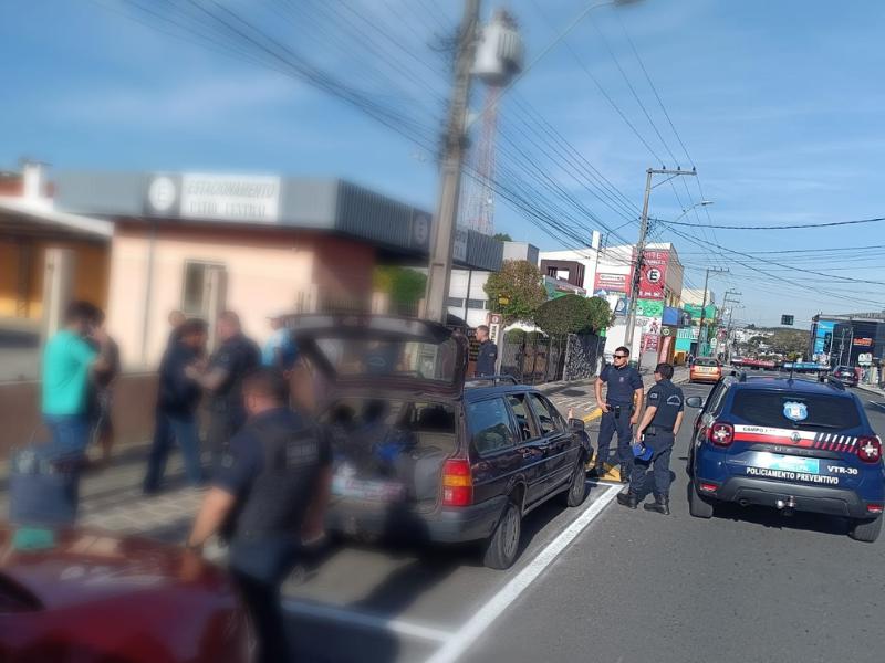 Indivíduo é preso pela Guarda Municipal após agredir um homem idoso 