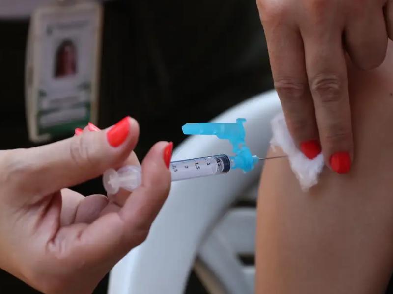 Ministério da Saúde incorpora vacina contra a dengue no SUS