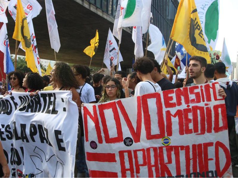 Governo envia ao Congresso projeto com mudanças do novo ensino médio