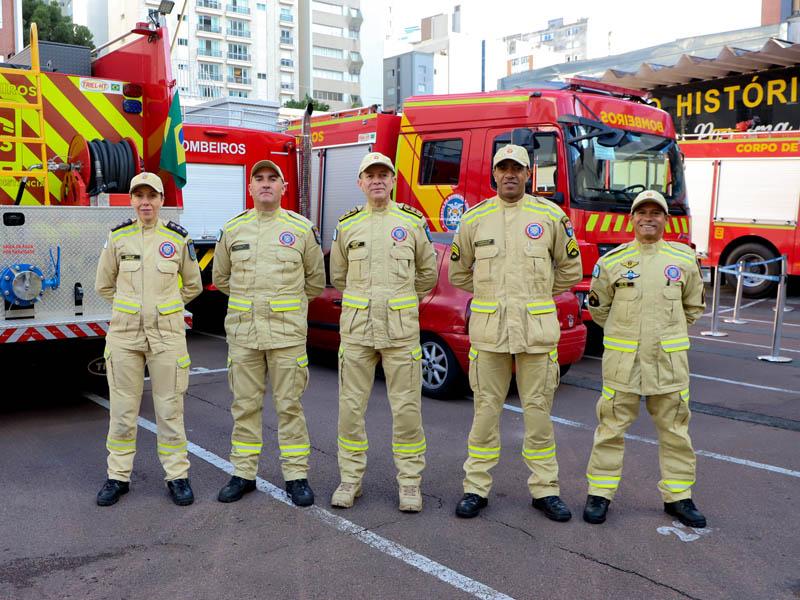 Buscas complexas e casos marcantes: bombeiros do Paraná relatam atuação no RS