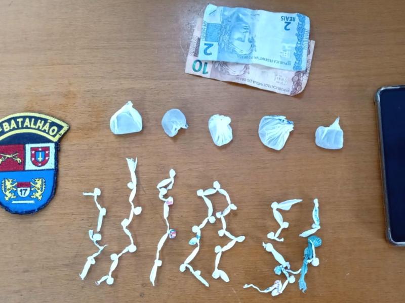 PM prende indivíduo por tráfico de drogas na Popular Velha
