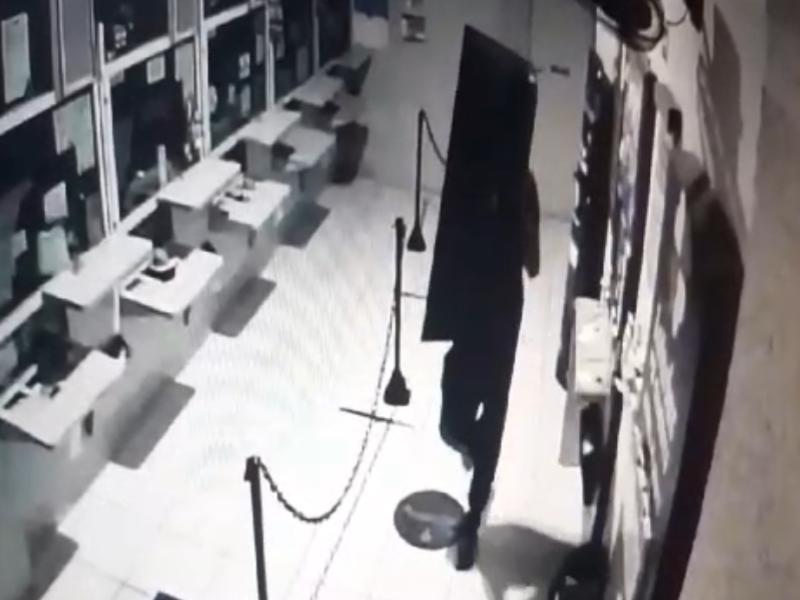 Casal arromba e invade uma lotérica no Centro de Campo Largo para furtar
