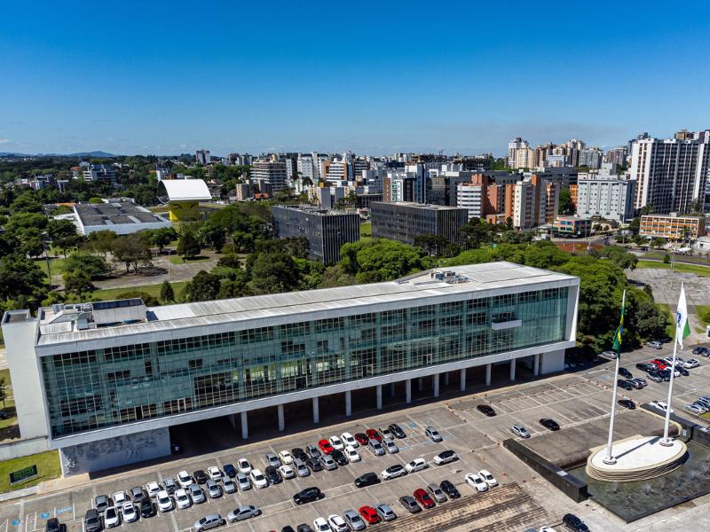 Governo do Paraná altera calendário oficial para incluir feriado da Consciência Negra