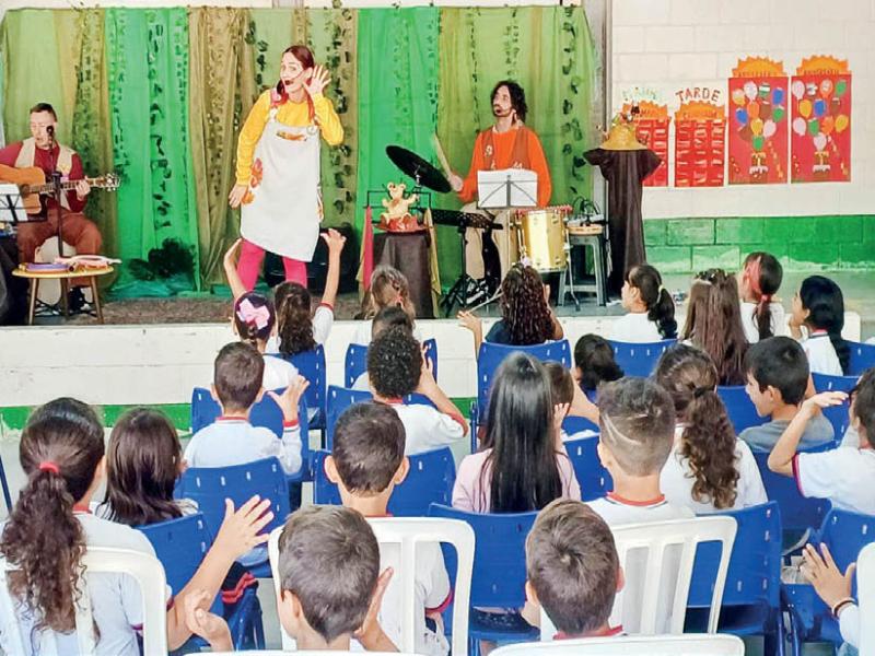 Projeto “Cantos da Floresta – Concerto Didático” leva ensinamentos sobre meio ambiente à escolas