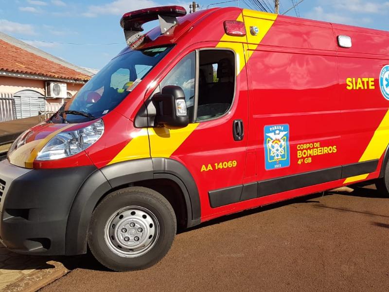 Motociclista ferido em colisão no Centro de Campo Largo é socorrido pela equipe SIATE 