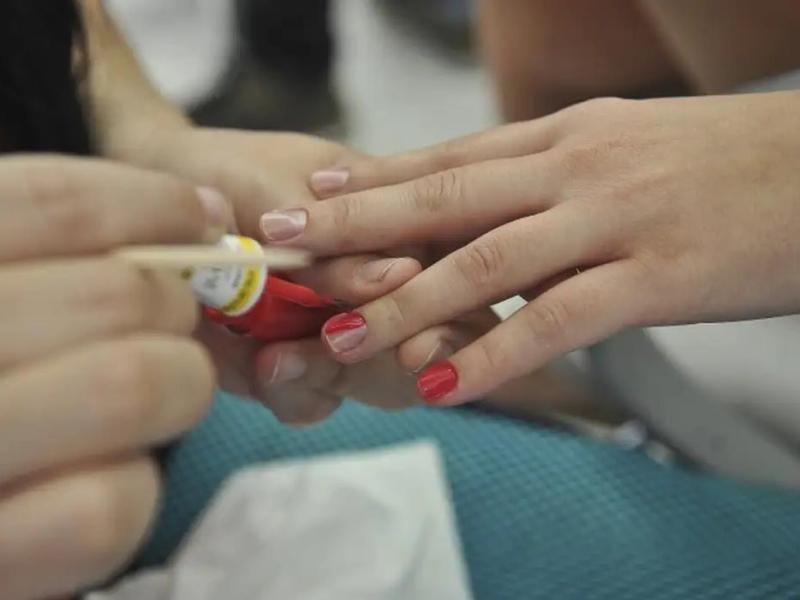 Setor de serviços avança 2,3% em 2023, revela o IBGE