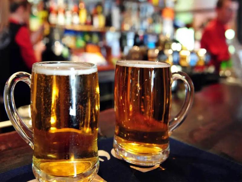 Álcool causa 2,6 milhões de mortes todos os anos no mundo, alerta OMS 