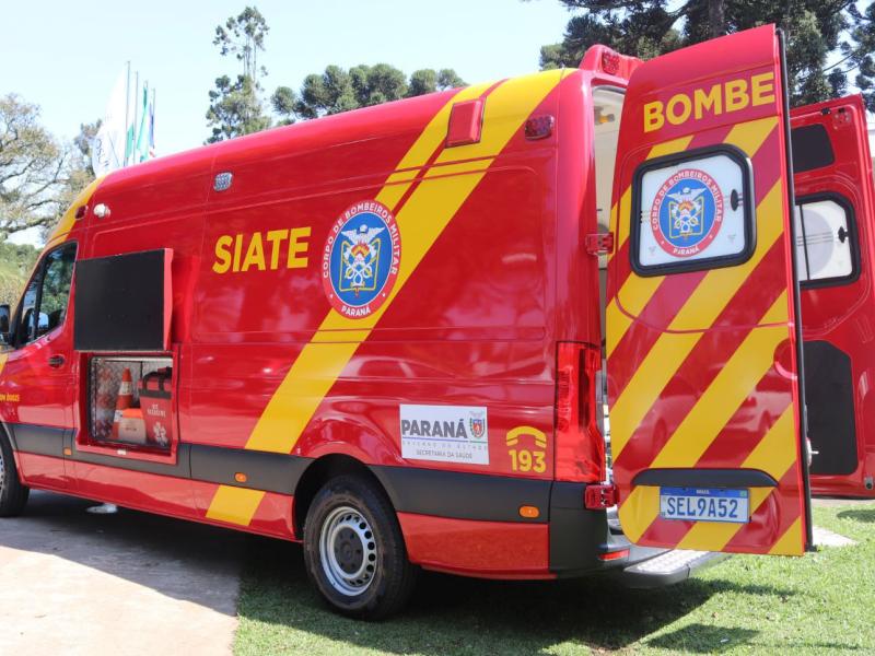 Homem com parada cardíaca é levado por familiares para a base do Corpo de Bombeiro, mas vítima não resiste