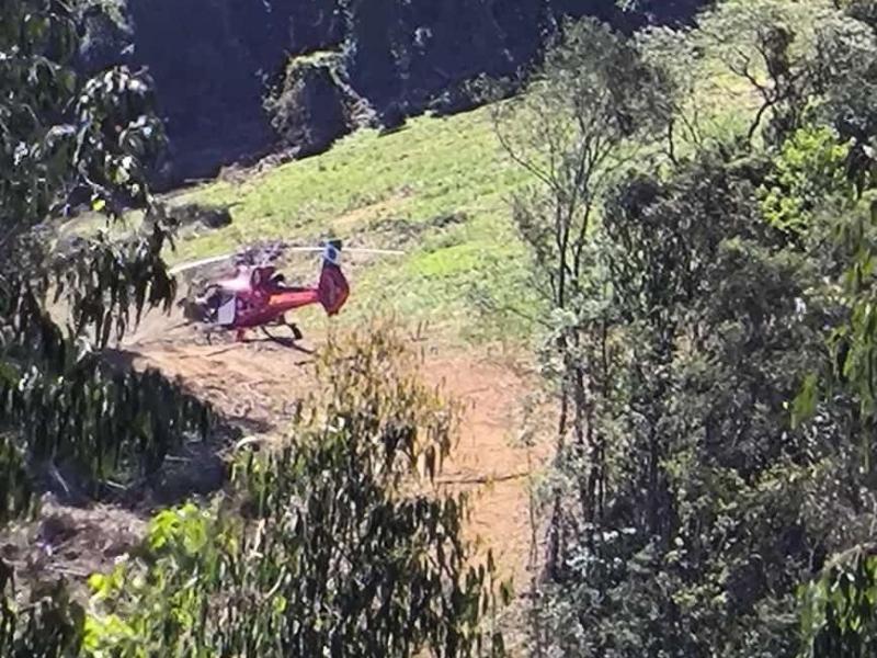 Trabalhador é socorrido em estado grave após ser atingido por árvore entre Balsa Nova e Lapa