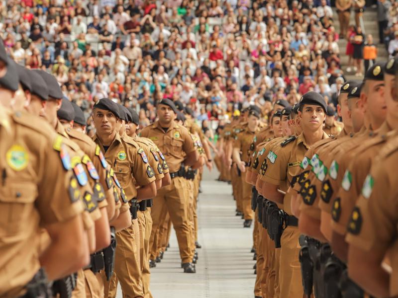Paraná abre concursos para contratar 2 mil policiais militares e 600 bombeiros