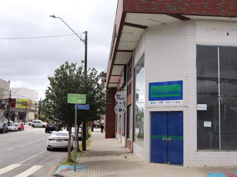 Agência do Trabalhador realiza seleção com vagas em diversos setores