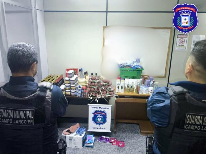 GM prende cinco mulheres por furto em supermercado