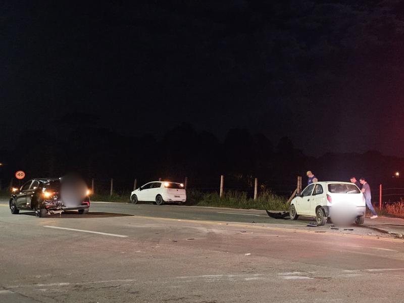 Colisão entre veículos deixa homem ferido na PR-510, em Campo Largo