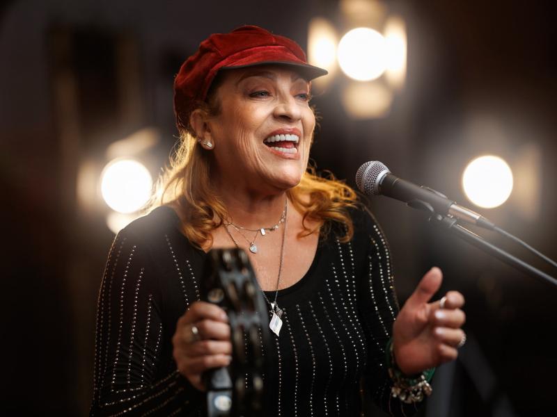 Carminha apresenta tributo a João Lopes na Casa da Cultura nesta sexta-feira (09)