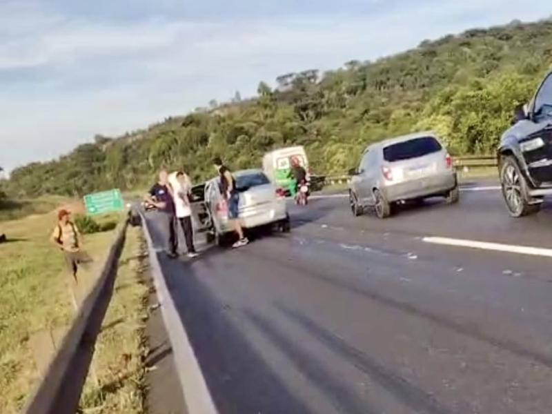 Motociclista morre após colisão traseira na BR-277 em Campo Largo