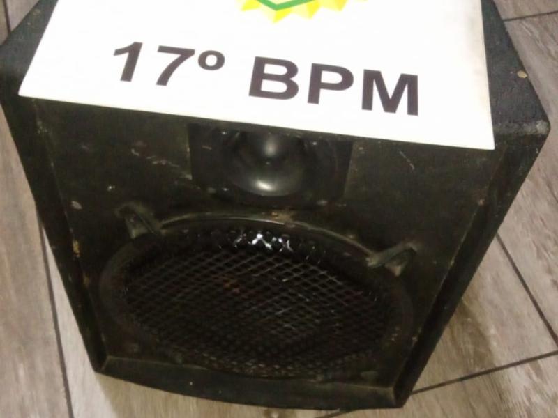 Polícia Militar apreende som e proprietário de bar é autuado por perturbação do sossego 