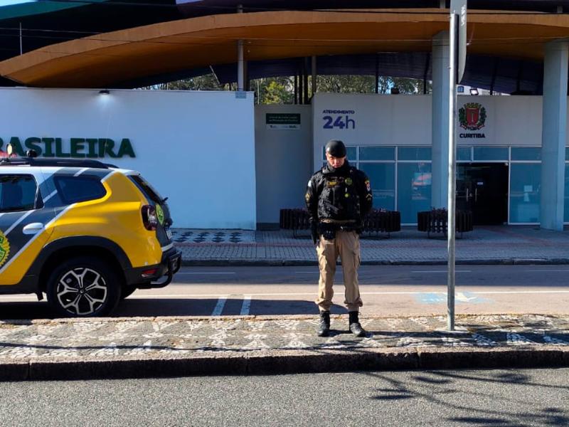  Passageiros imobilizam homem que tentou abusar de jovem em ônibus de Campo Largo e Curitiba
