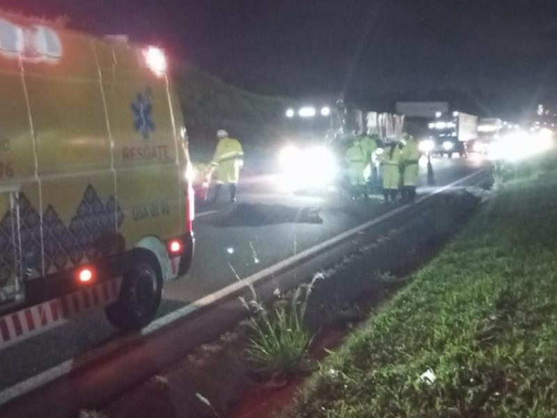Homem morre atropelado por um veículo no km 128 da BR-277, em Campo Largo