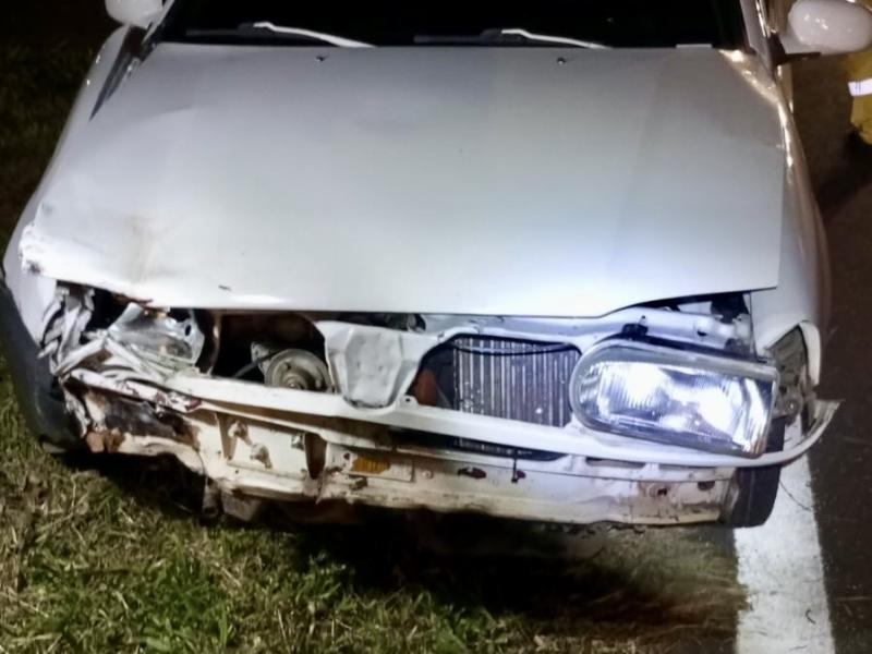 Colisão entre automóvel e motocicleta na BR-277 deixa jovem ferido