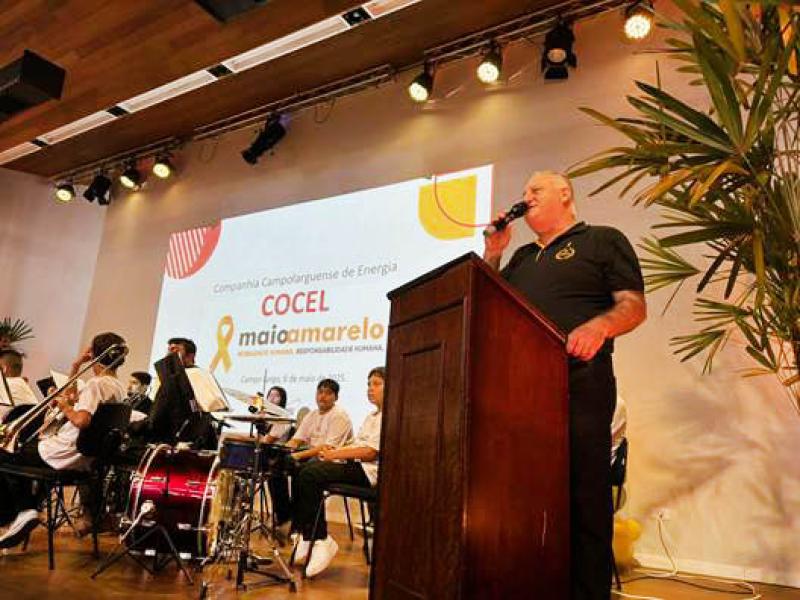 Acidentes envolvendo veículos e rede de energia em destaque na abertura do Maio Amarelo