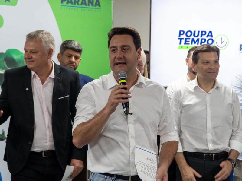 Ratinho Jr lidera ranking de governadores mais bem avaliados do Brasil, diz Real Big Data