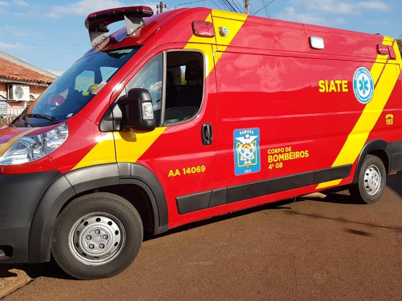 Colisão entre carro e moto deixa motociclista ferida no bairro Botiatuva, em Campo Largo