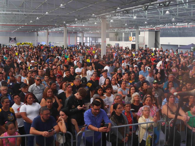 Mais de 17 mil pessoas participaram da Festa Dia do Trabalhador, no novo Centro de Eventos Municipal
