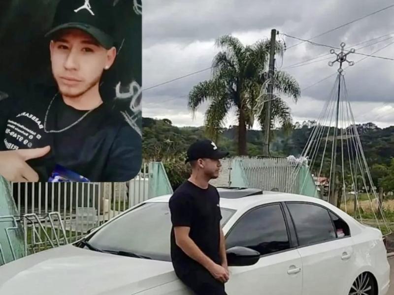 Familiares e amigos de despedem de jovem encontrado morto