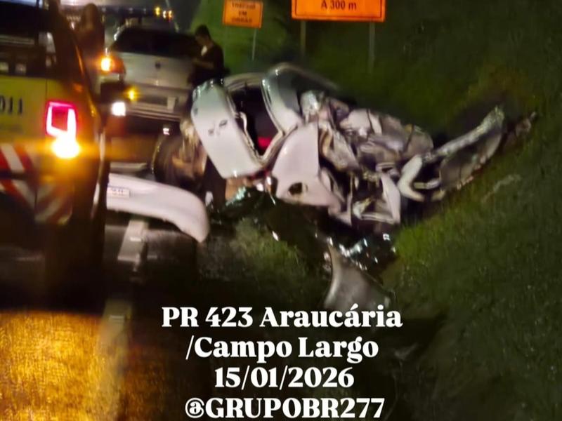 Homem morre em colisão frontal entre caminhão e automóvel na PR-423 entre Campo Largo e Araucária 