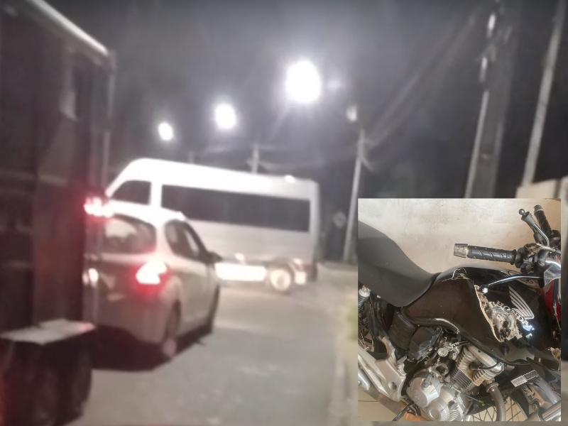 Jovem motociclista socorrido pela equipe médica do SAMU após grave colisão no Botiatuva