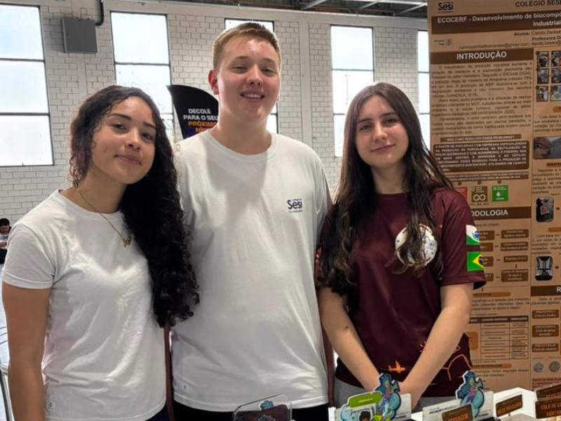 Estudantes transformam resíduos de porcelana e serragem em material sustentável e conquistam 1º lugar em feira