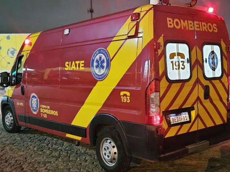 Adolescente de 17 anos fica gravemente ferido após colisão entre carro e bicicleta em Campo Largo