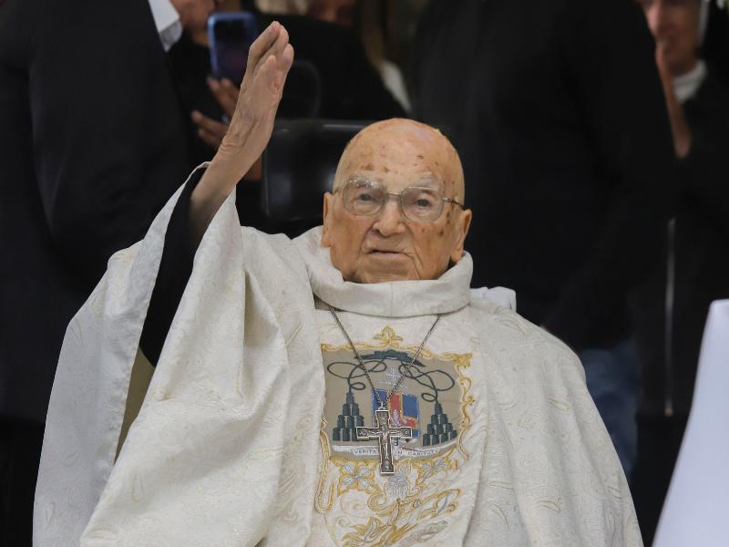 Campo Largo se despede de Dom Pedro Fedalto, que será sepultado nesta segunda (28) em Curitiba