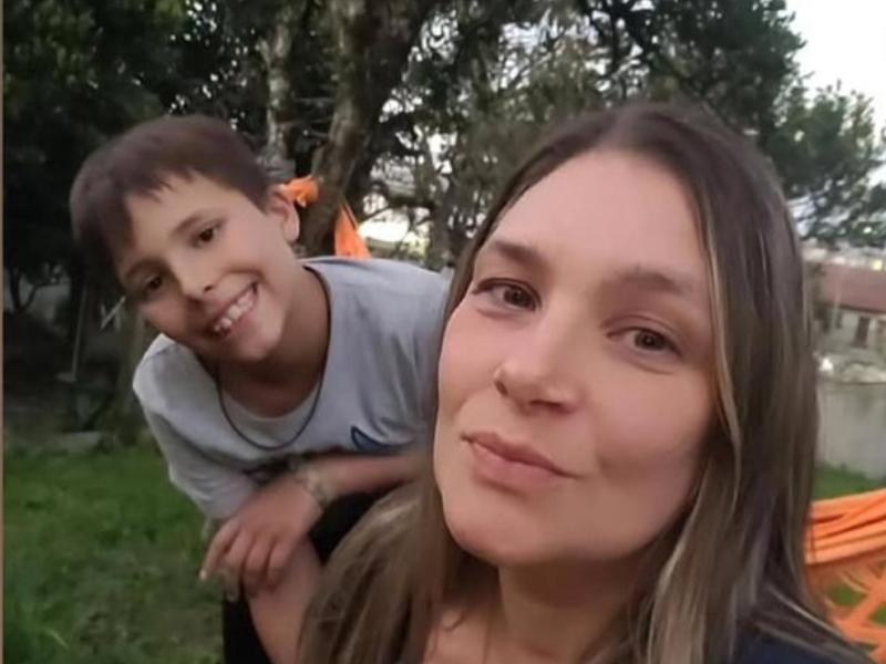 MPPR denuncia jovem por matar mãe e irmão de 10 anos a facadas em Campo Largo