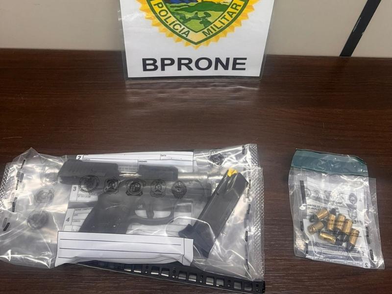 Polícia apreende arma possivelmente usada em duplo homicídio em Campo Largo
