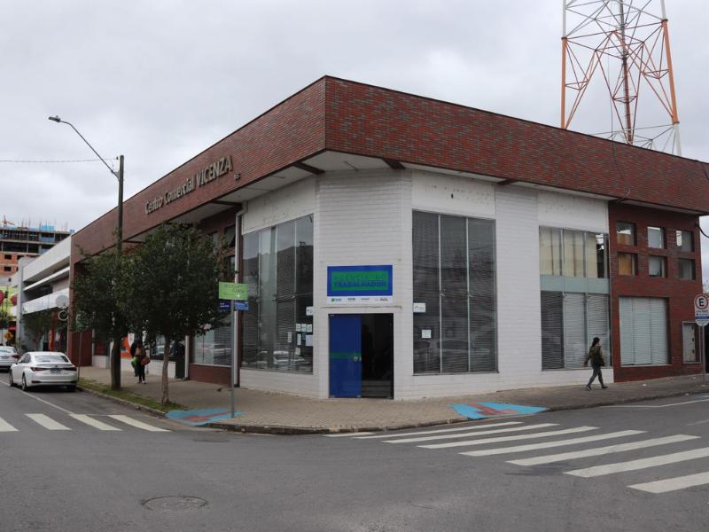 Mutirão de emprego com 90 vagas acontece nesta terça-feira (14) na Agência do Trabalhador