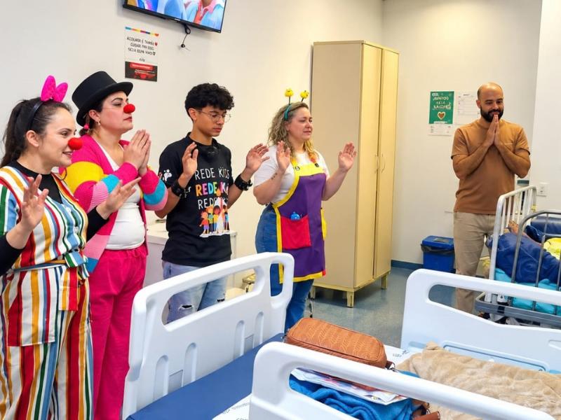 ONG Gotinhas de Amor leva acolhimento a crianças e famílias atendidas no Hospital Infantil
